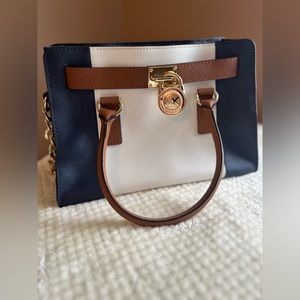 Michael Kors Hamilton Navy White khaki Gold Hardware +Shoulder Strap